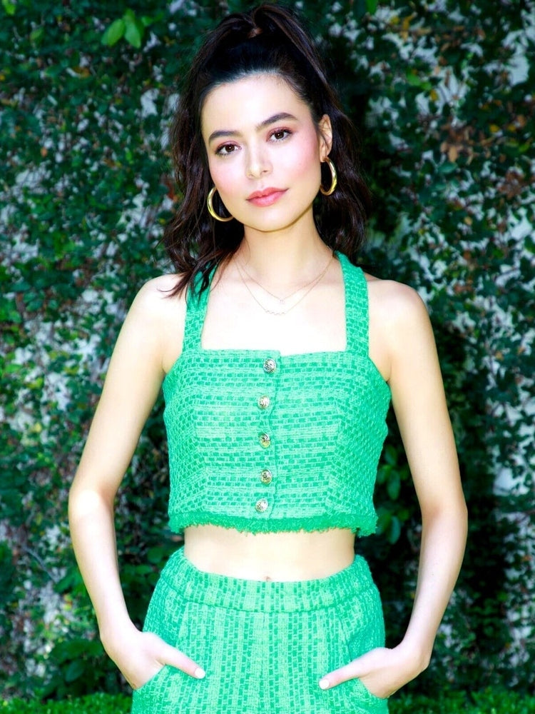 Miranda Cosgrove 8.5 x 11 Candid Color Photograph Art Print Photo Collectibles:Photographic Images:Photographs Style Your Walls